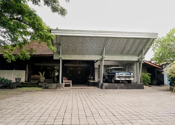 佩尼达海景酒店 酒店 サヌール